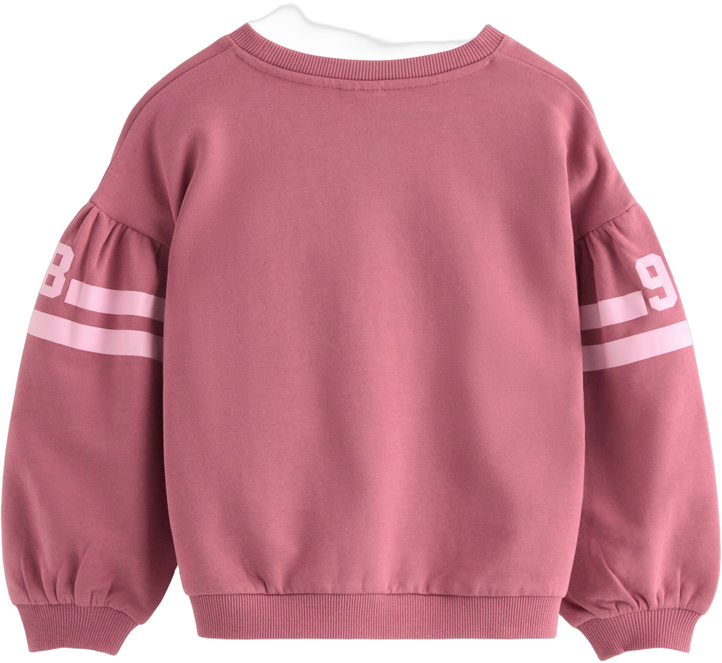 Genser med b&oslash;rstet innside.