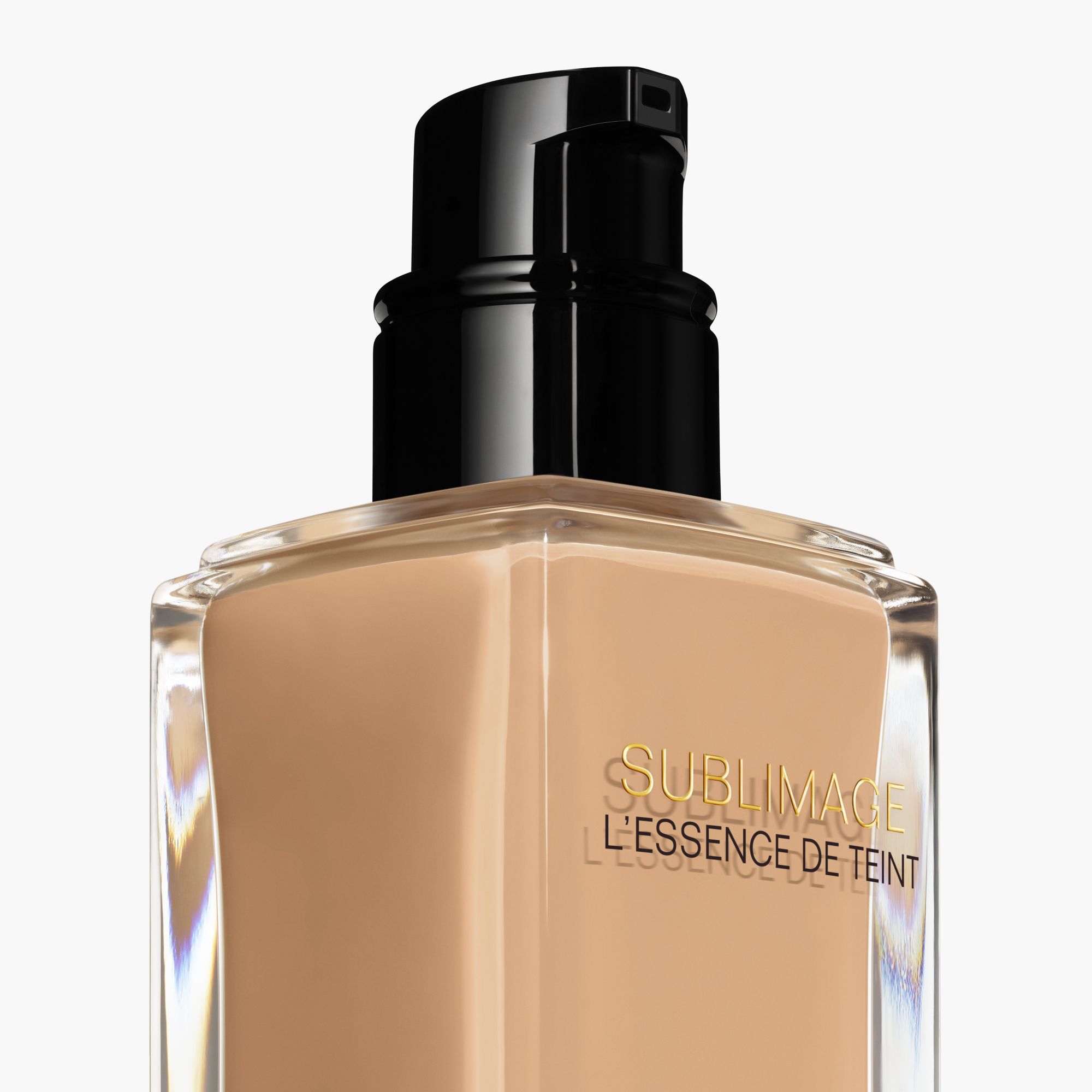 ET ULTIMATIVT FOUNDATIONSERUM FOR MERE UDSTR&Aring;LING