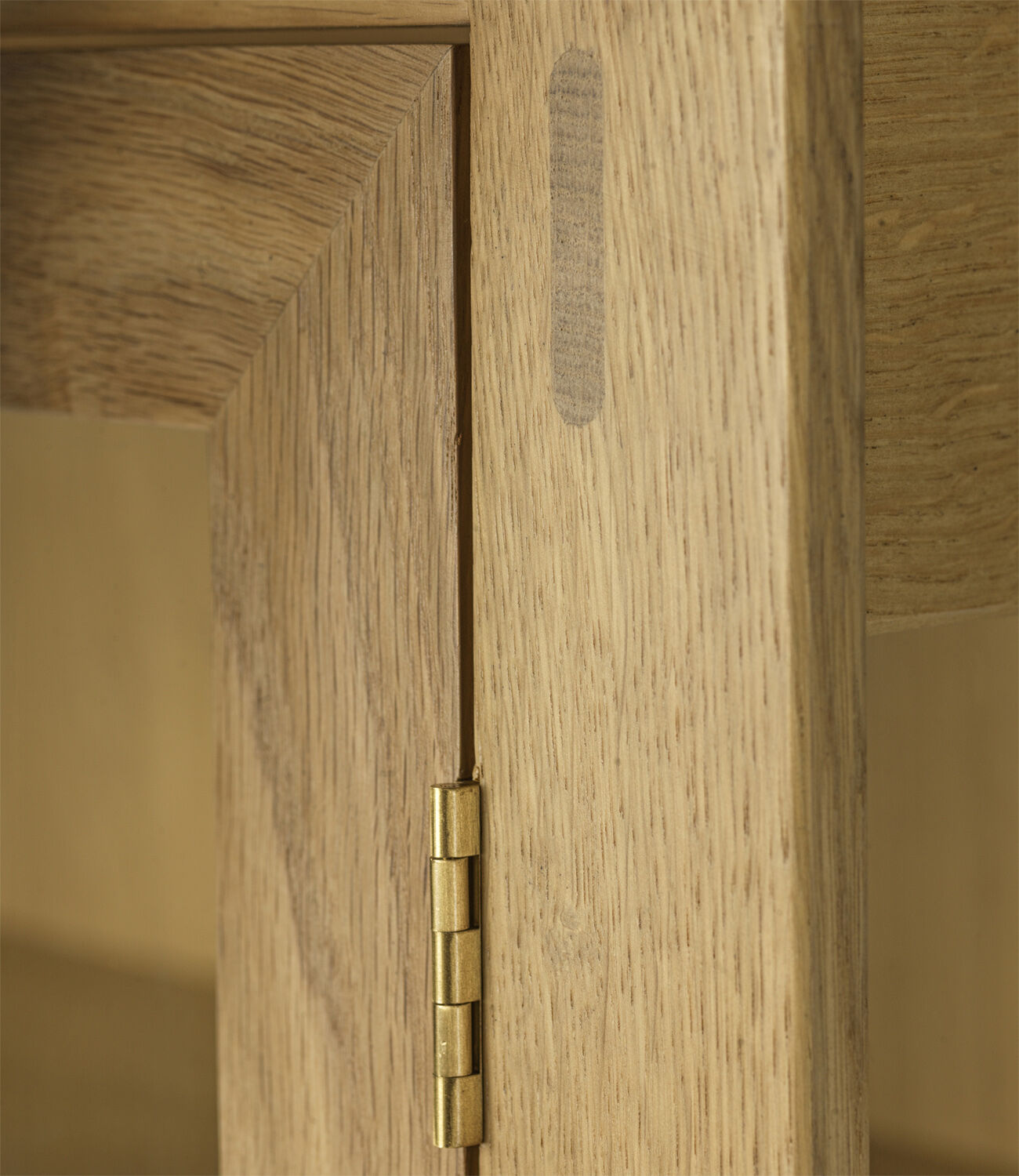 A90 - Boderne - Vitrineskab