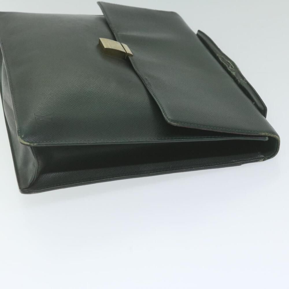 Louis Vuitton Porte Documents Voyage