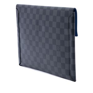 Louis Vuitton Clutch