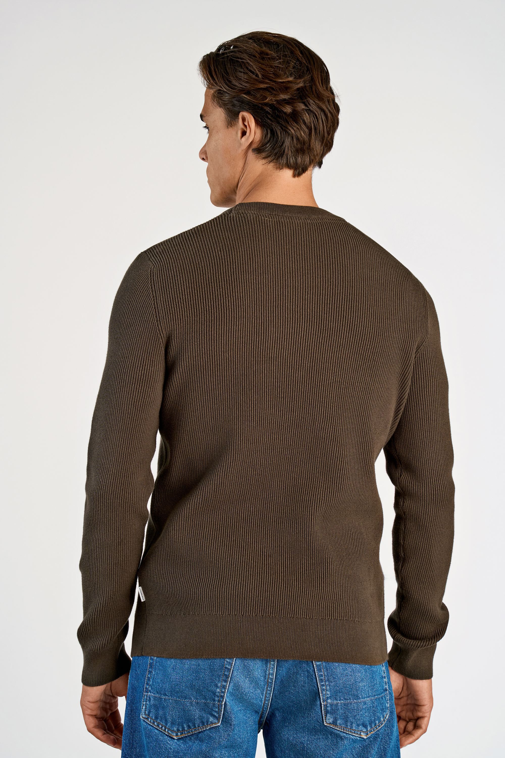 Rib knitted o-neck knit