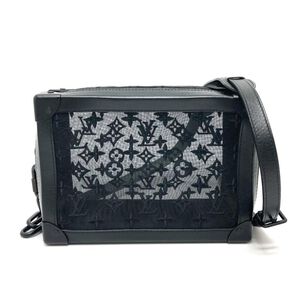 Louis Vuitton Shoulder Bags