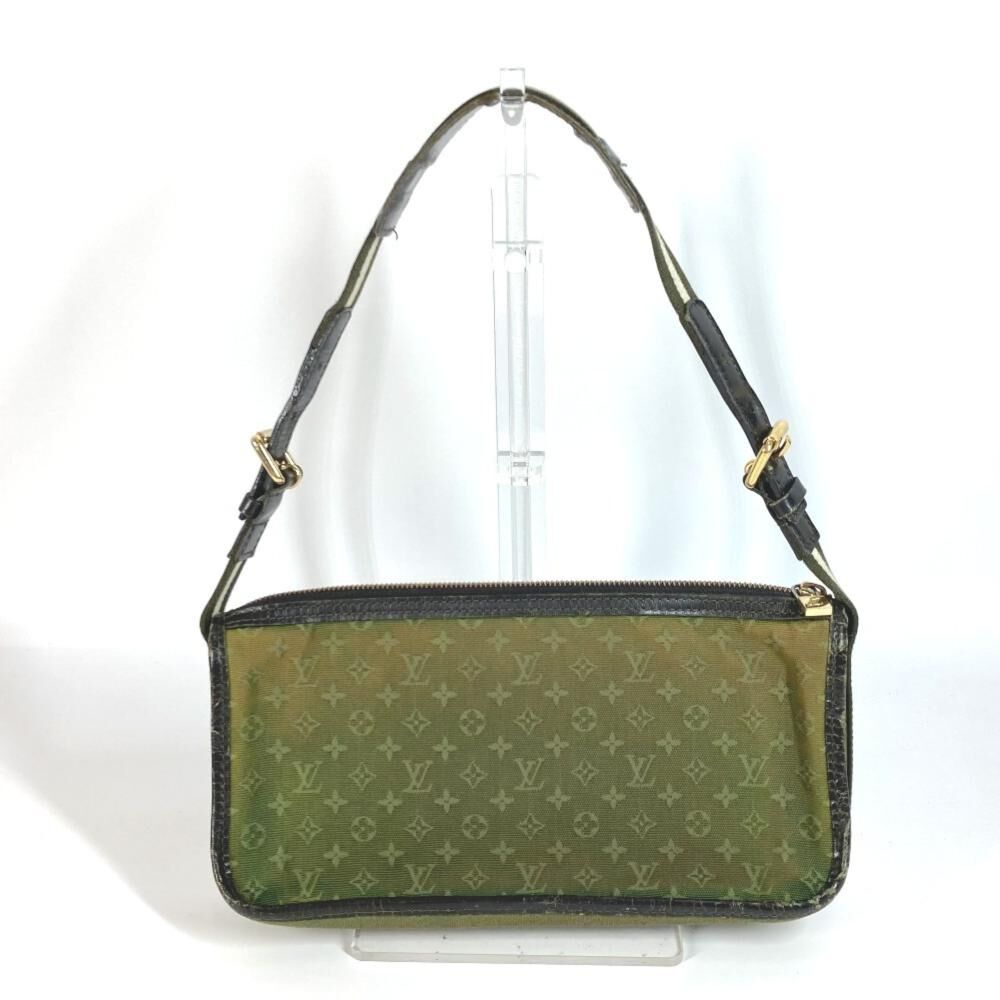 Louis Vuitton Shoulder Bags