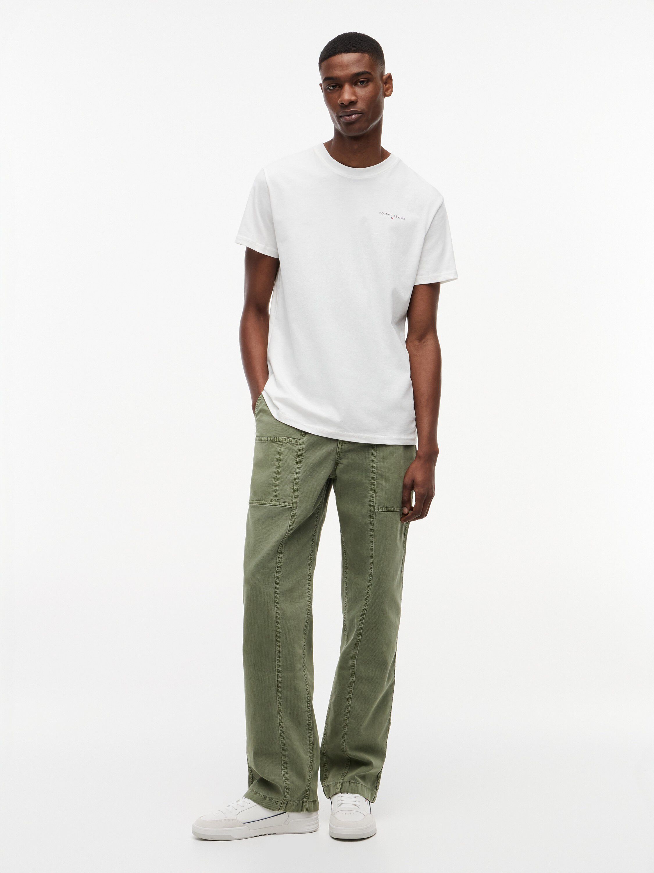 TJM SLIM LINEAR CHEST TEE EXT