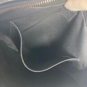 Louis Vuitton Messenger