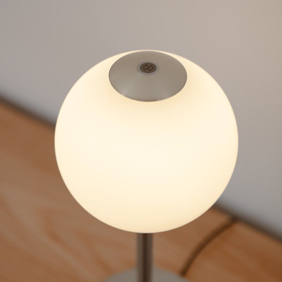 Audrey table lamp