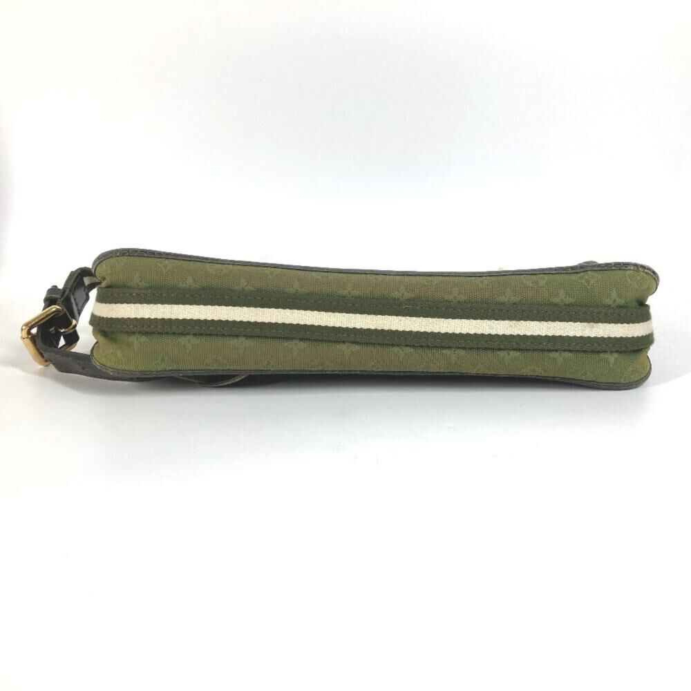 Louis Vuitton Shoulder Bags