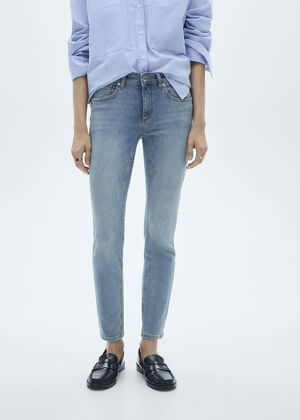 Low-rise push-up skinny jeans