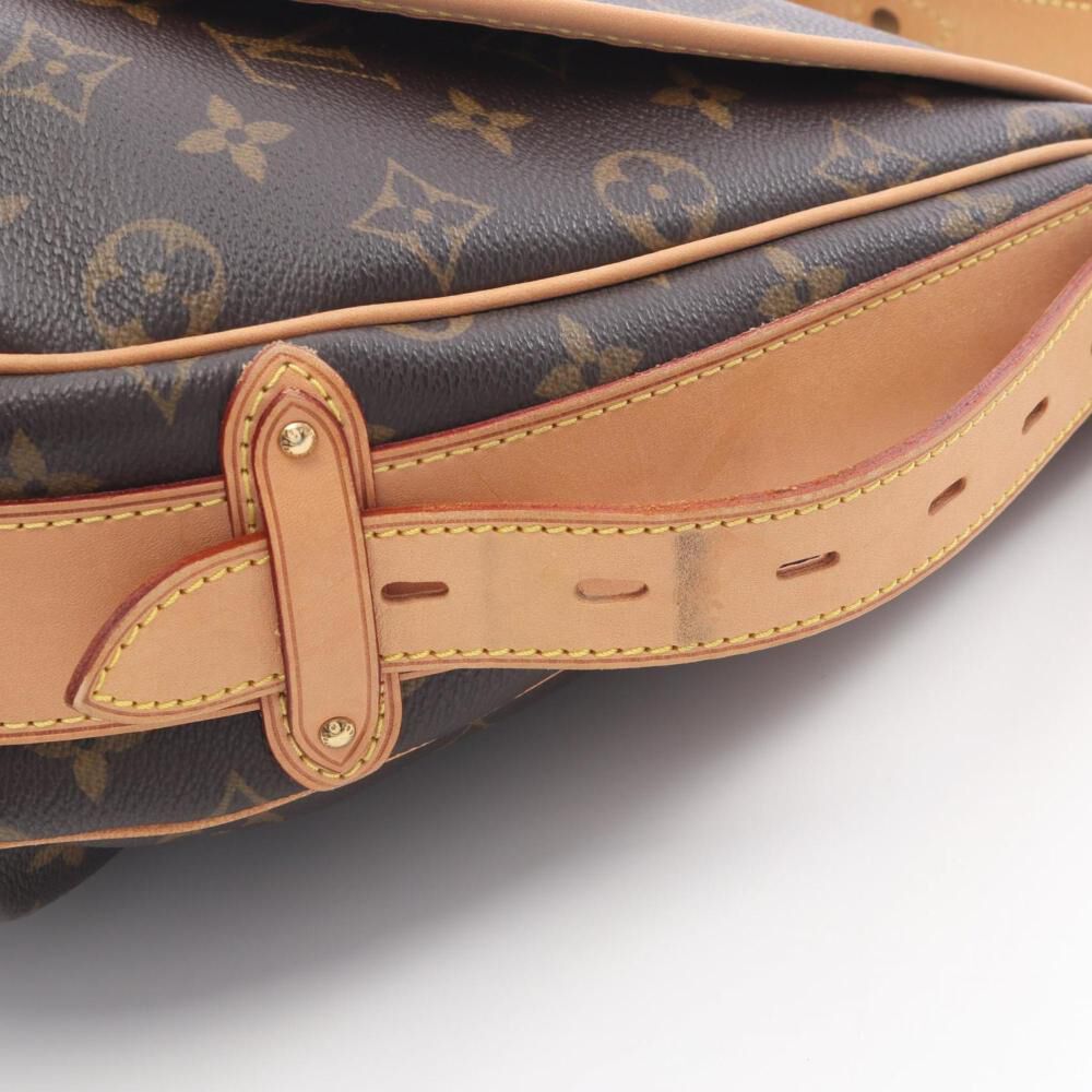 Louis Vuitton Shoulder Bags