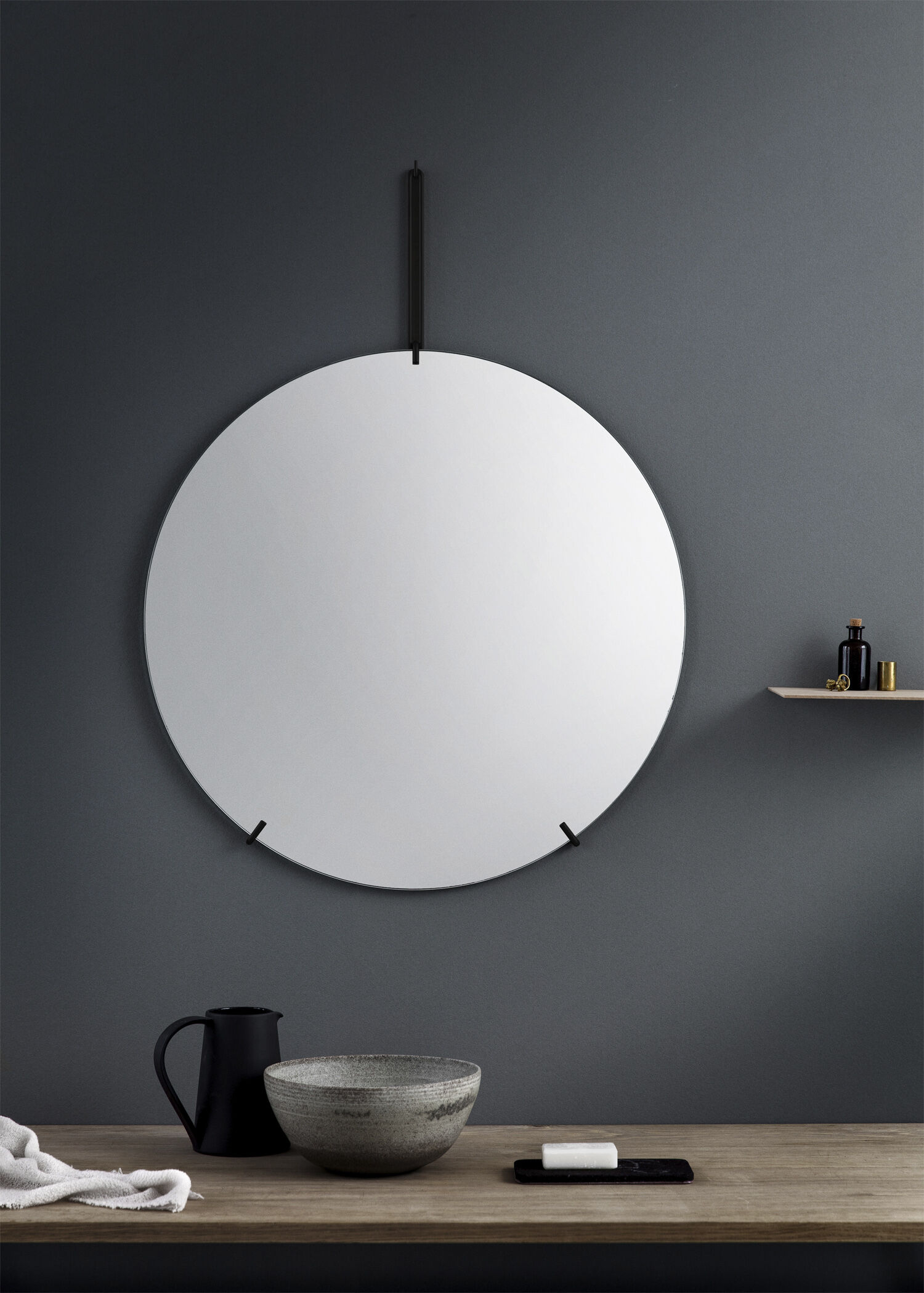Wall Mirror spejl 70 cm.