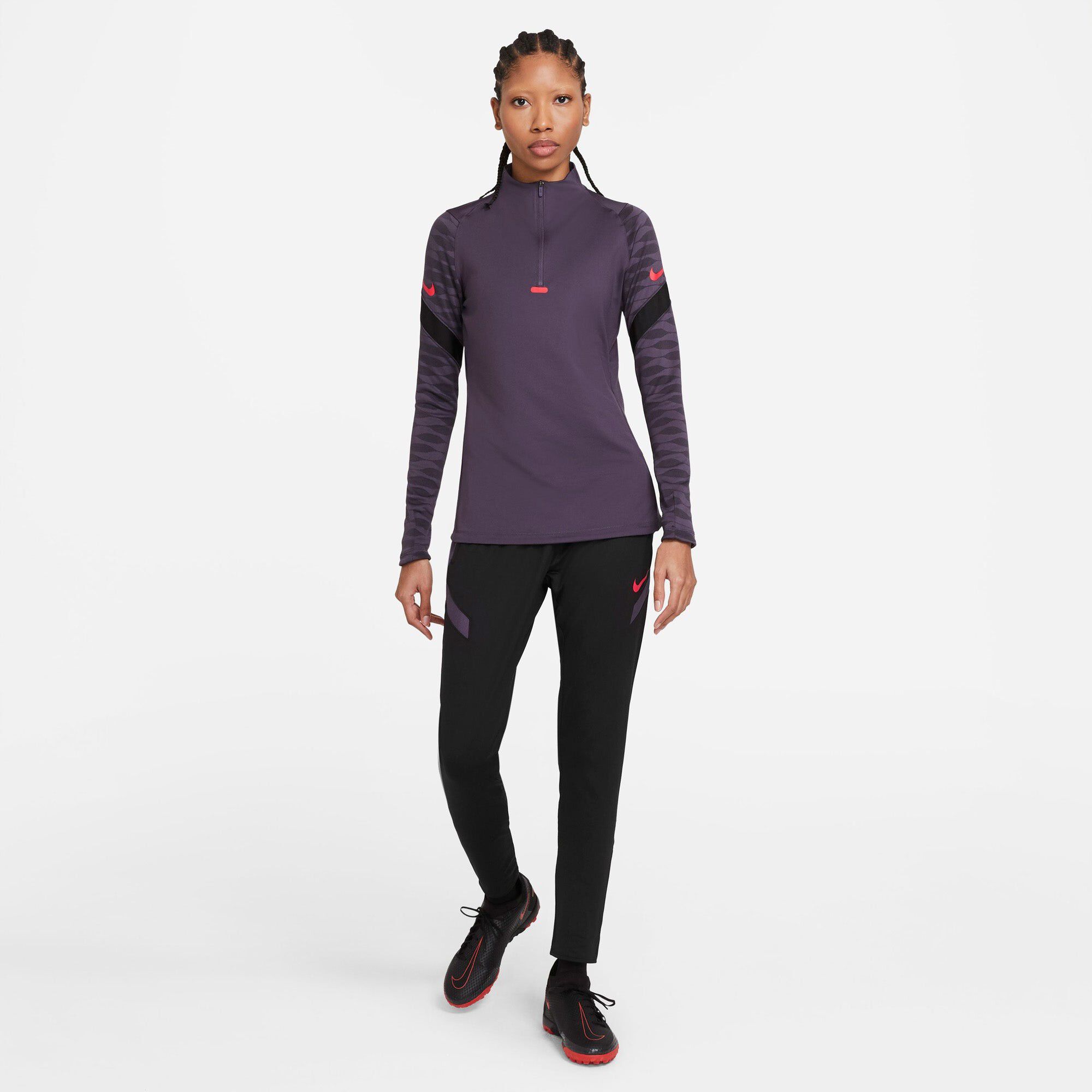 Dri-FIT strike tr&aelig;ningstr&oslash;je