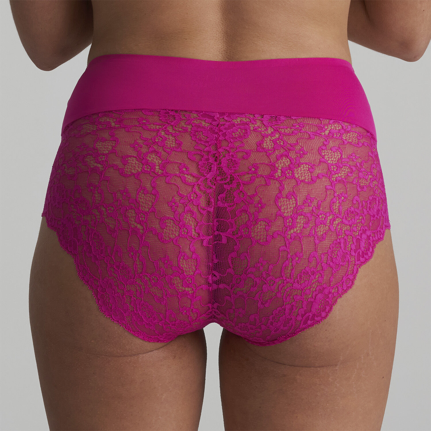 Color Studio h&oslash;je trusser, med let shape effekt