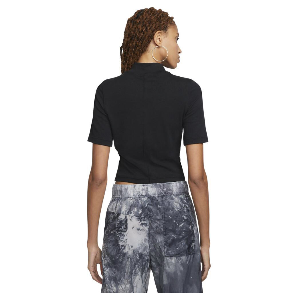 sportswear essentials t-shirt