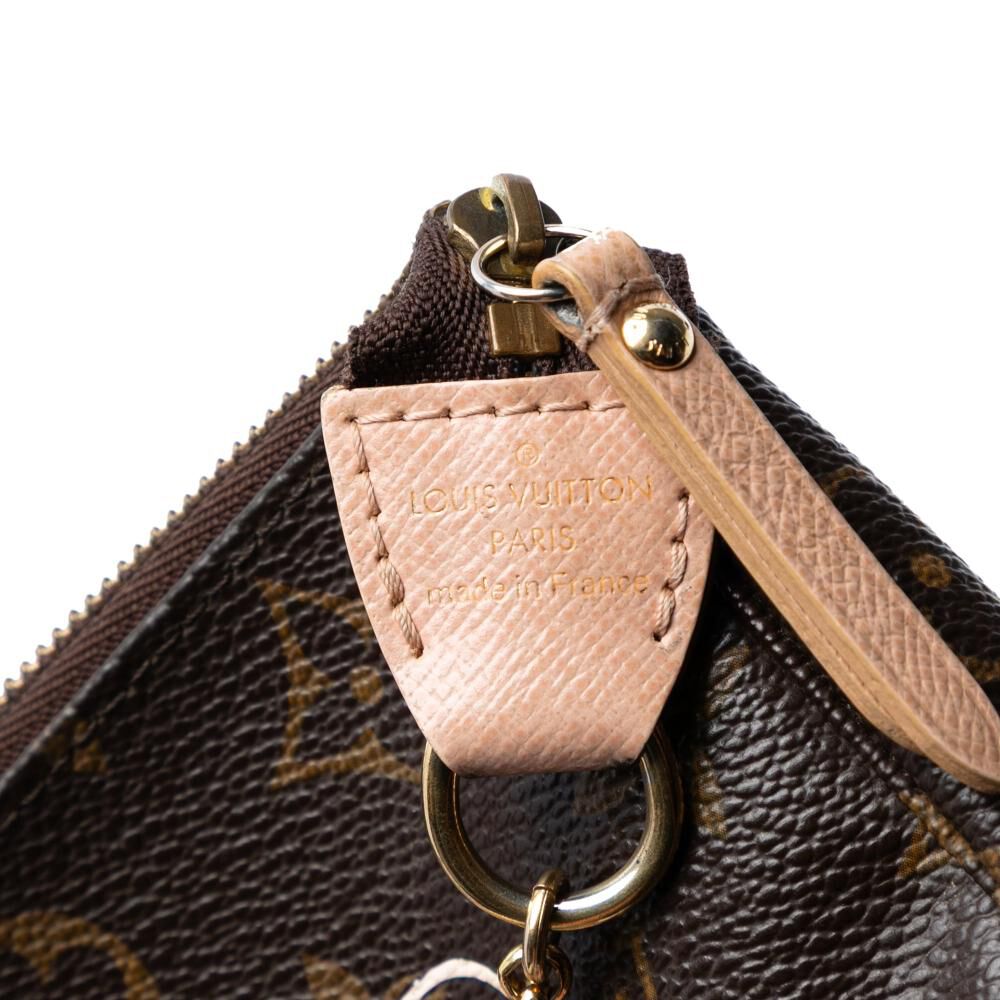Louis Vuitton Pochette Accessoires