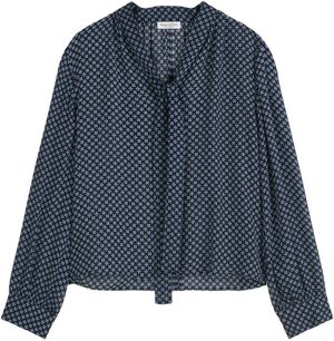 Blouse, feminine shape, gatherings,