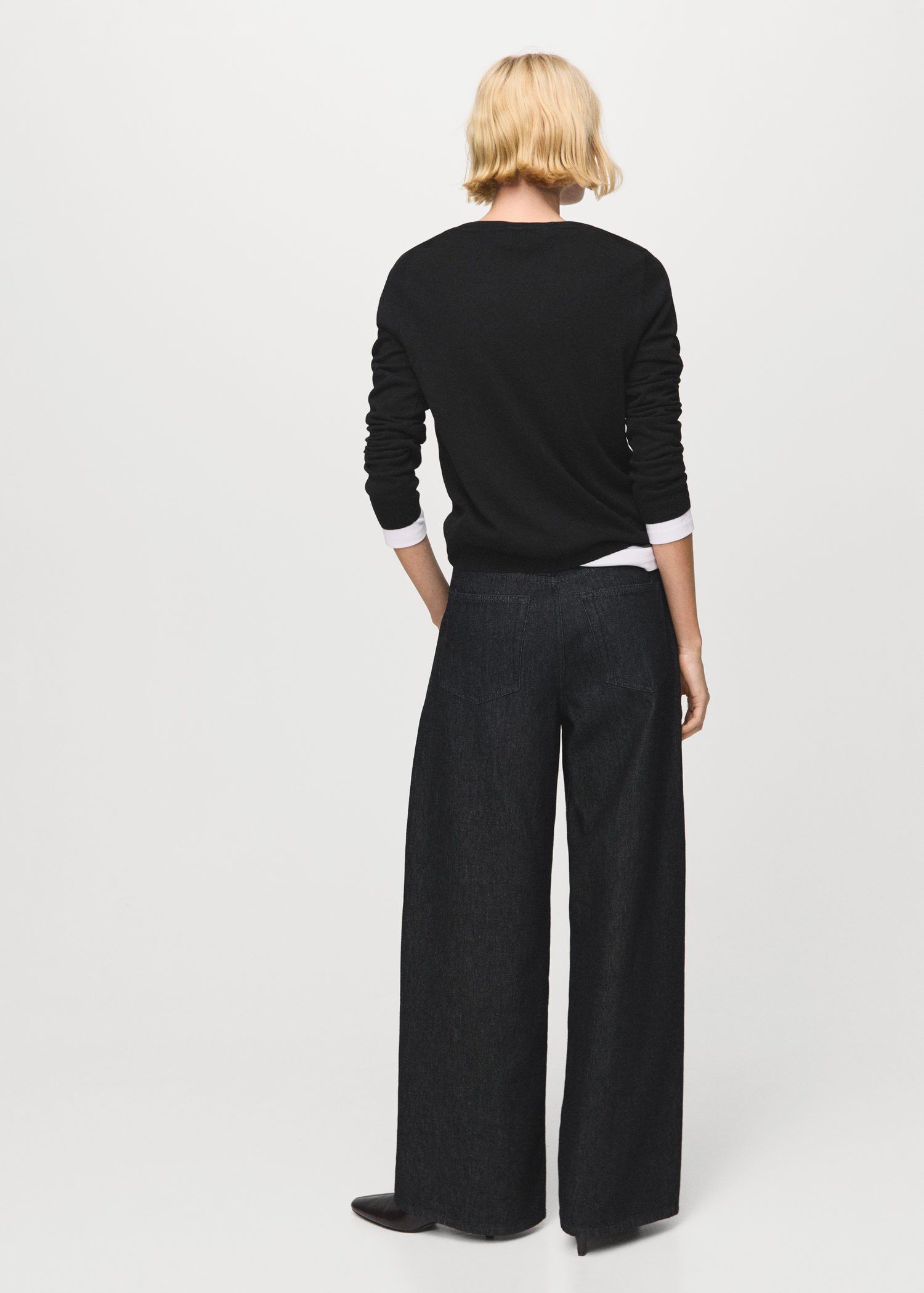 Fine-knit crew-neck sweater