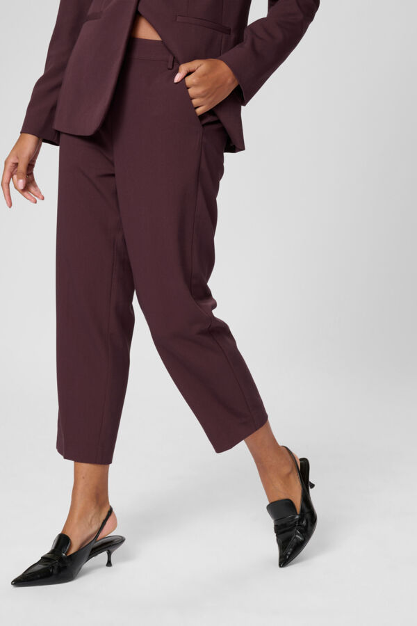KAsakura HW Cropped Pants