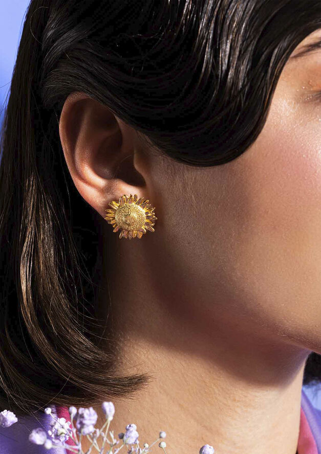 MOCK MEADOW ØRERINGE