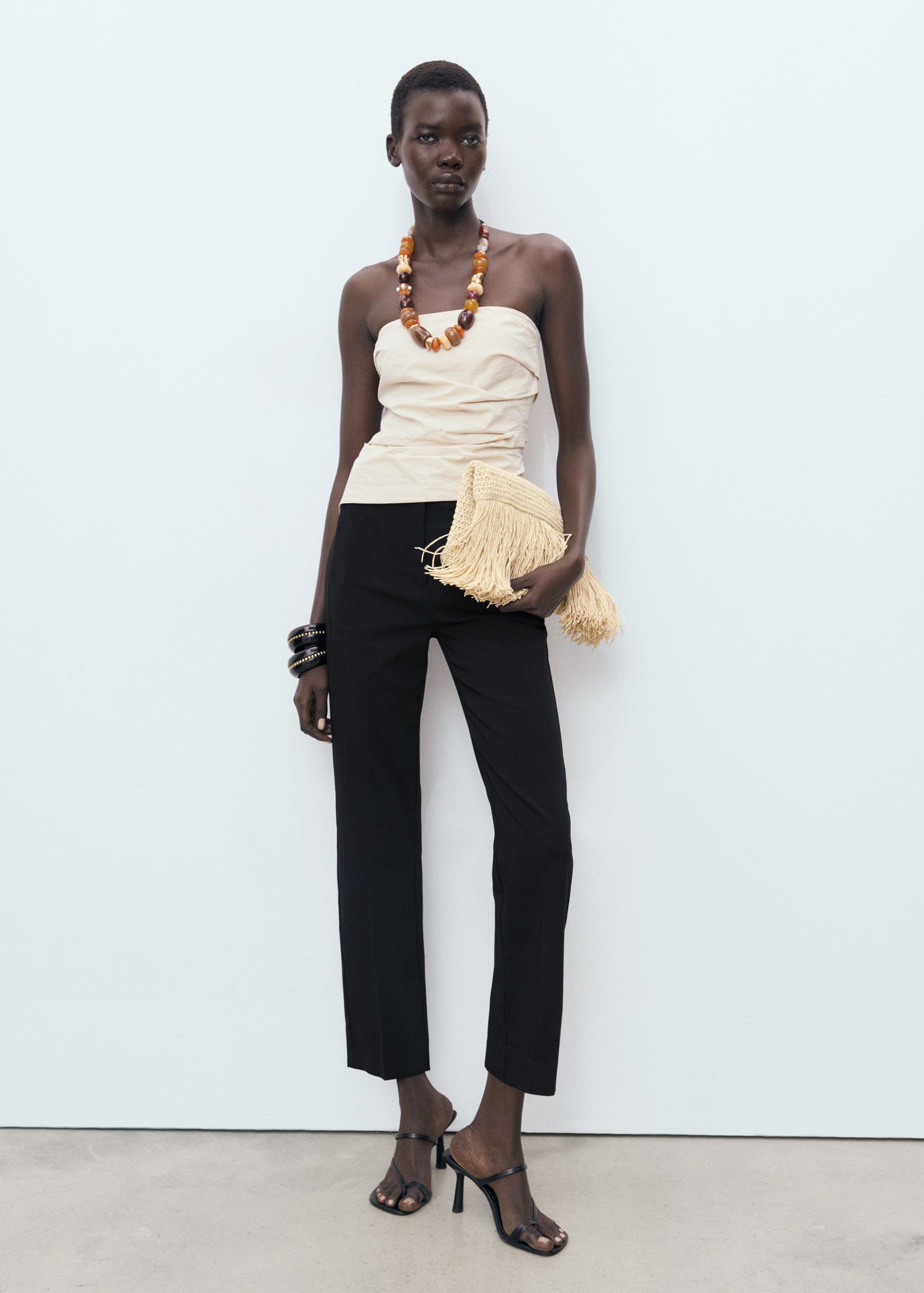 Straight-cut crop trousers