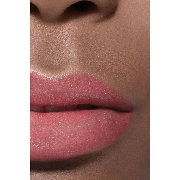 A Hydrating Tinted Lip Balm That Offers Buildable Colour For Better-Lo