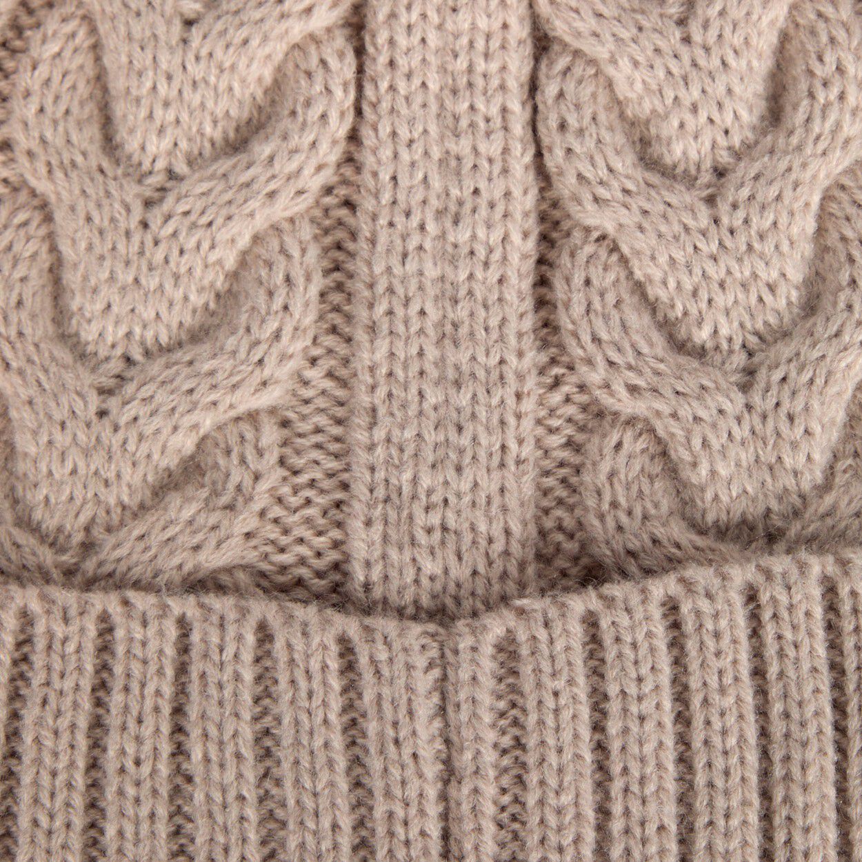 Mabea II Cable Knit Hue