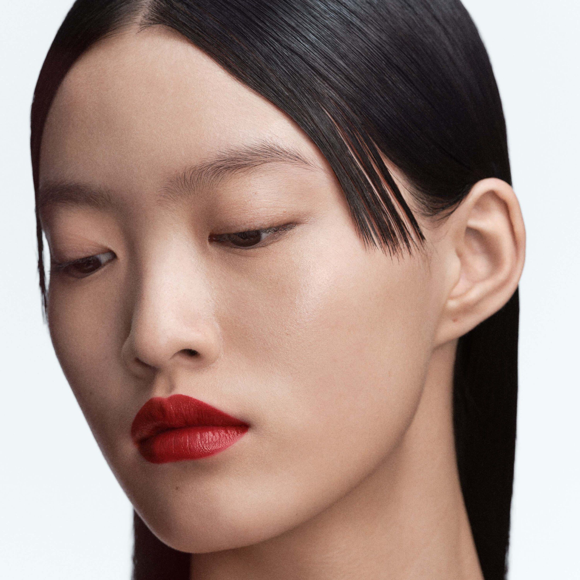 Lipstick Satin