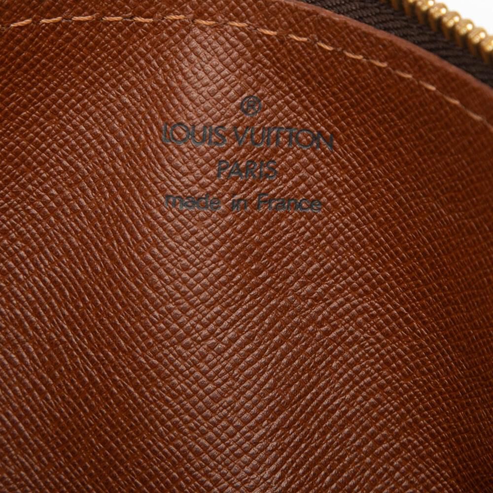 Louis Vuitton Papillon