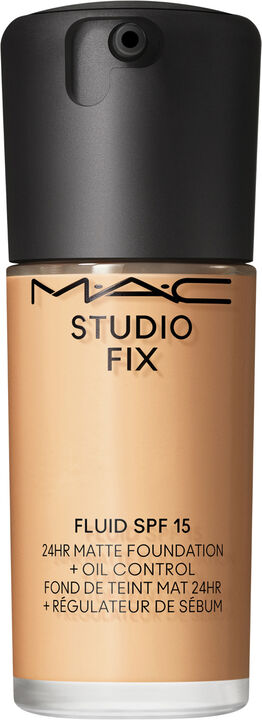 Studio Fix Fluid Broad Spectrum Foundation SPF15