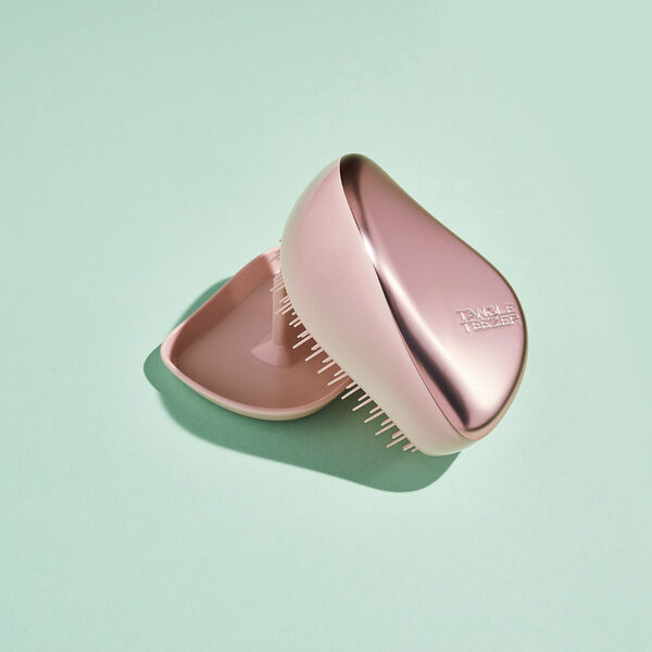 COMPACT STYLER POWDER PUFF