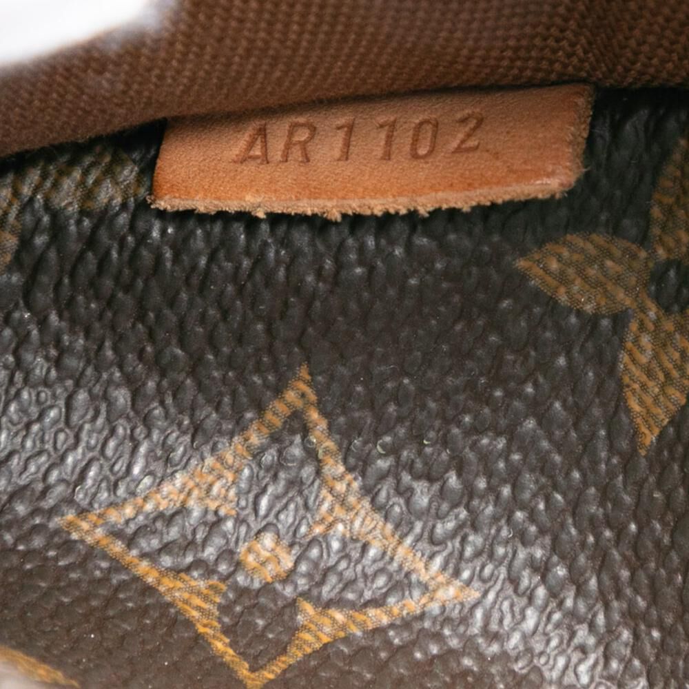 Louis Vuitton Totally