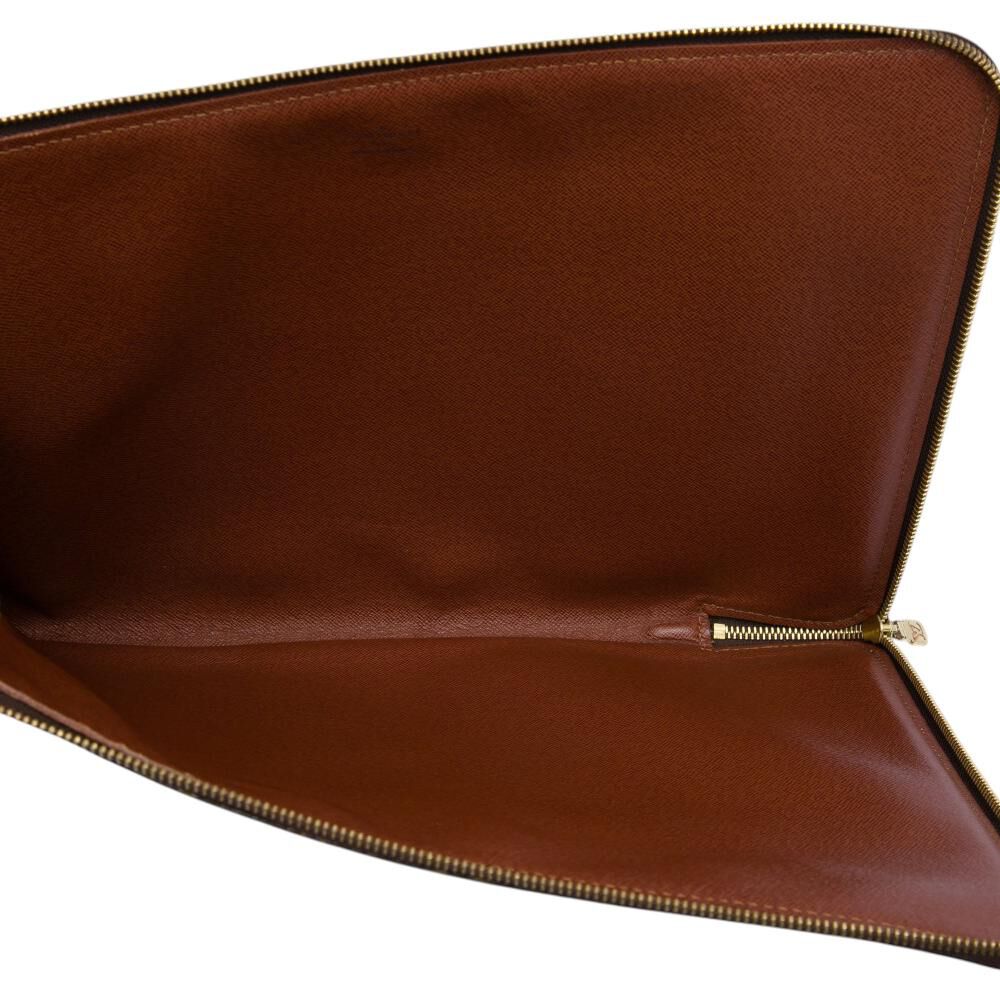 Louis Vuitton Poche Documents