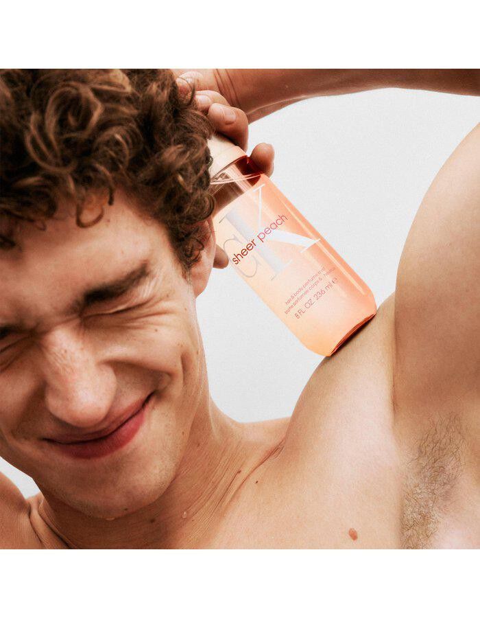 Calvin Klein Sheer Peach Hair & Body Mist 236 ml