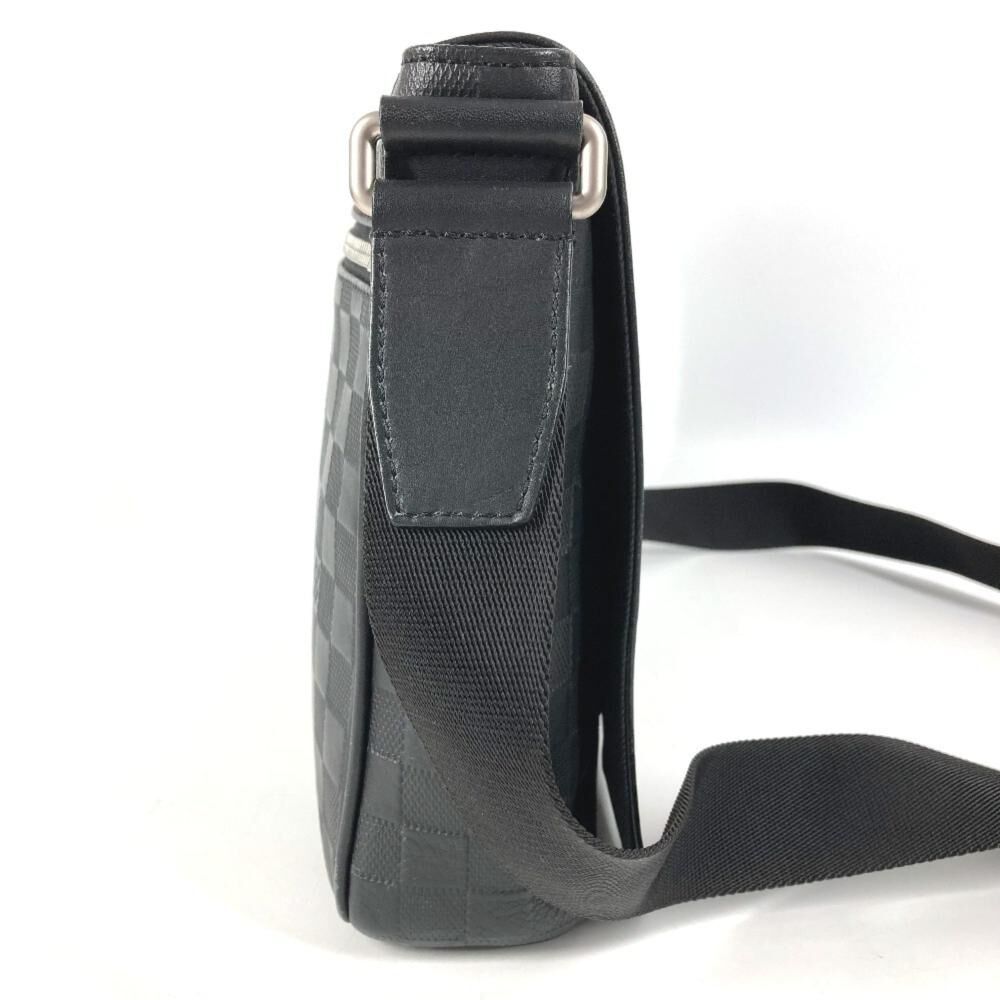 Louis Vuitton District