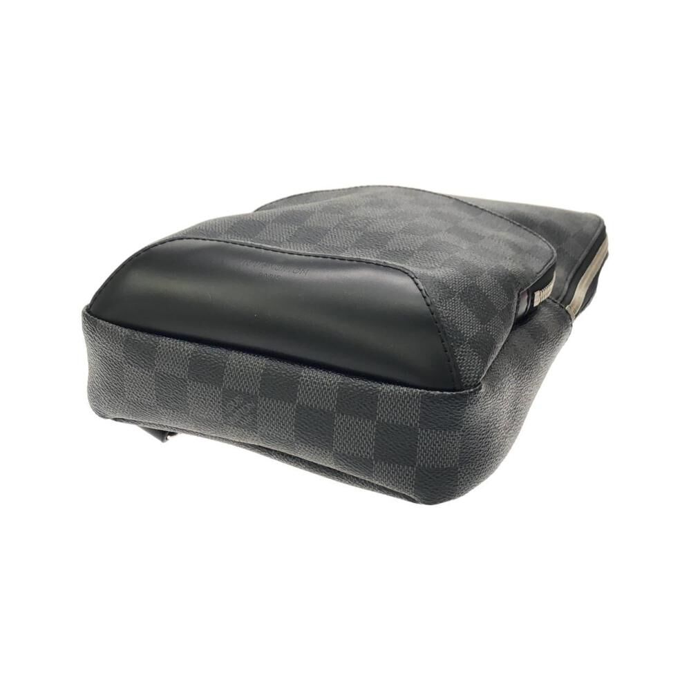 Louis Vuitton Shoulder Bags