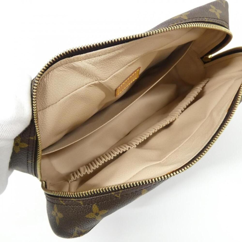 Louis Vuitton Trousse Toilette