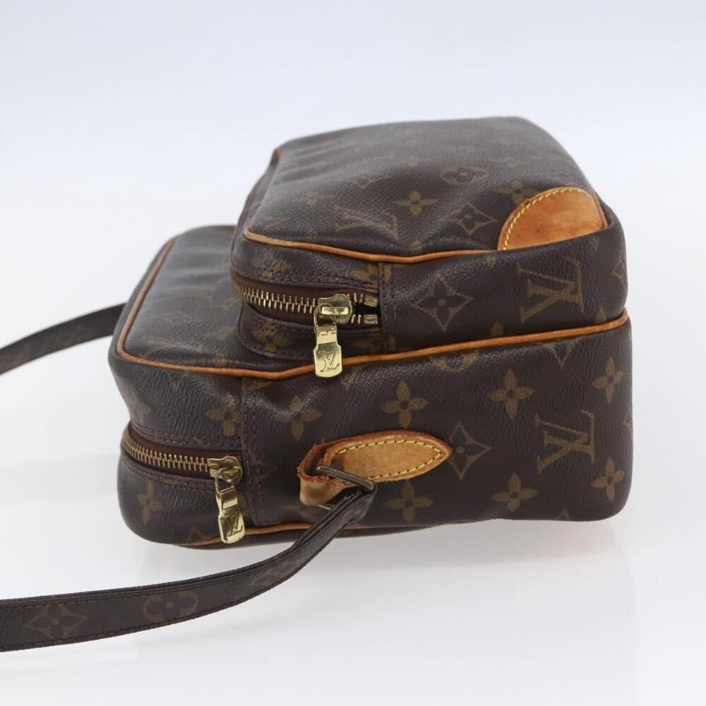 Louis Vuitton Messenger