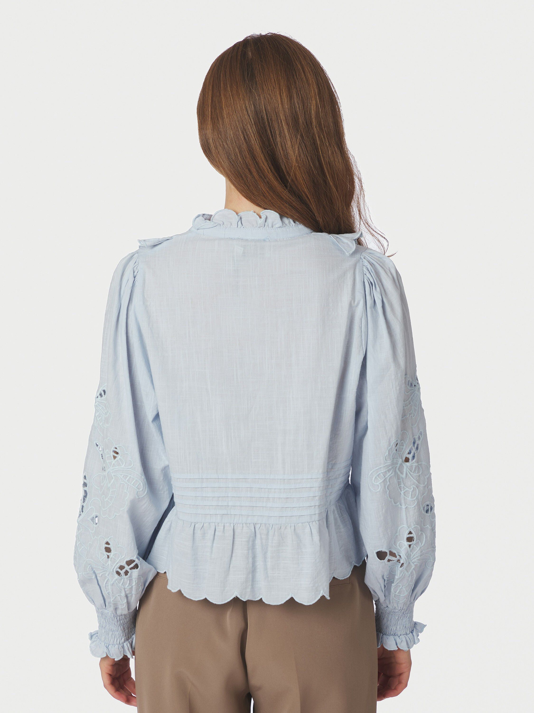Petrine Embroidery Blouse