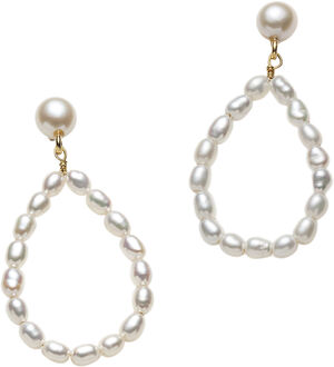Pearl Earring