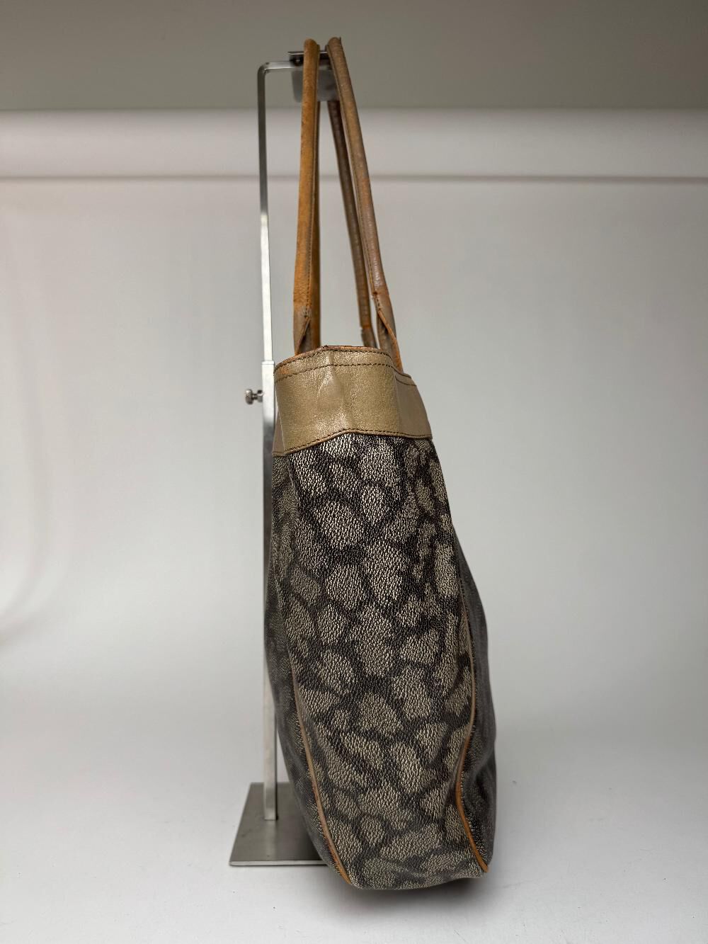 Yves Saint Laurent Shopper