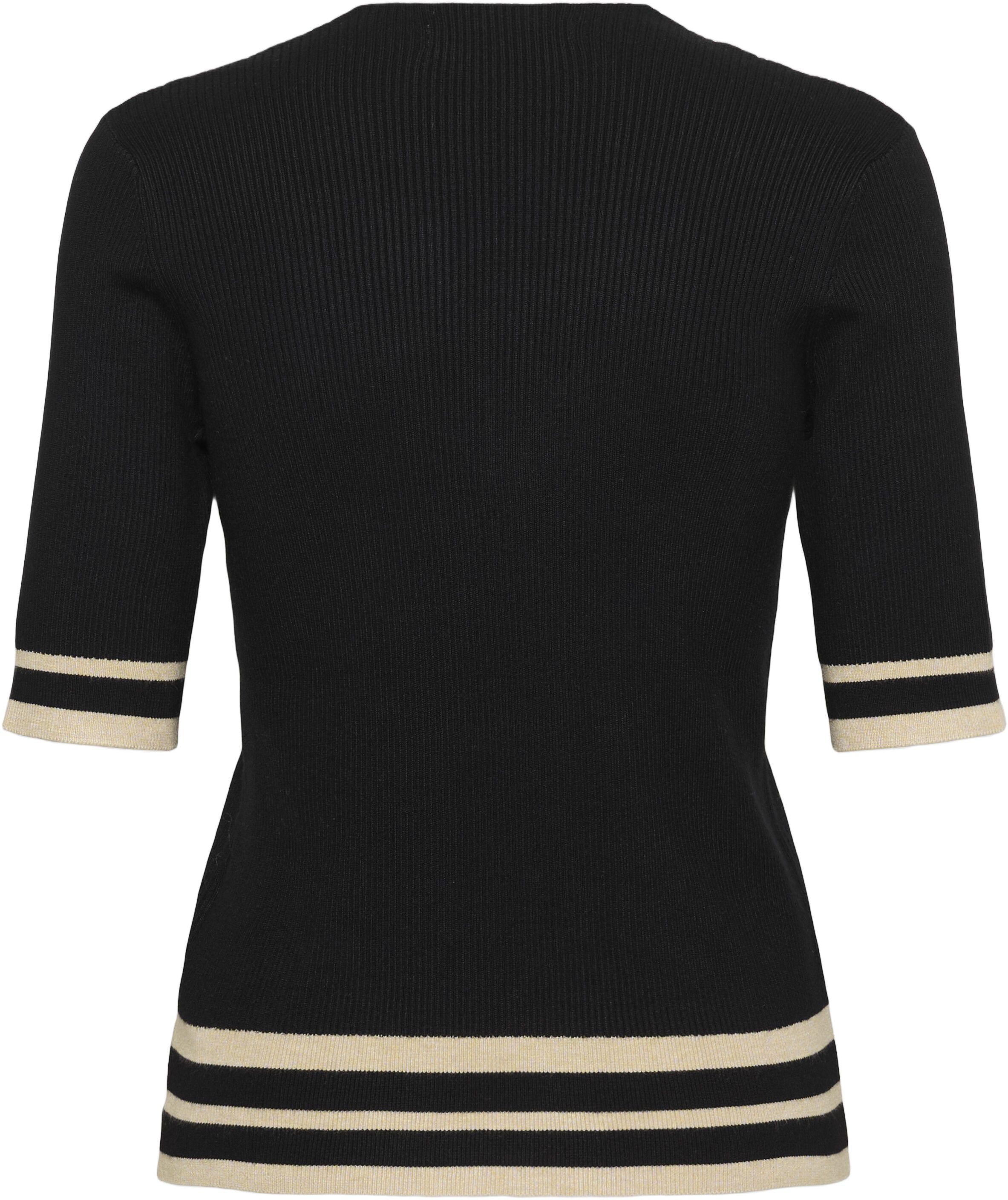 LeenahIW V-Neck Blouse