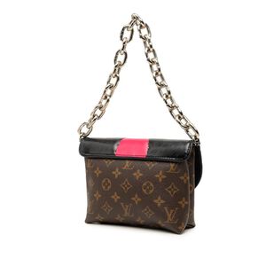Louis Vuitton Shoulder Bags