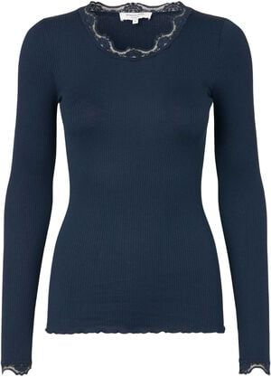 Silk t-shirt w/ lace