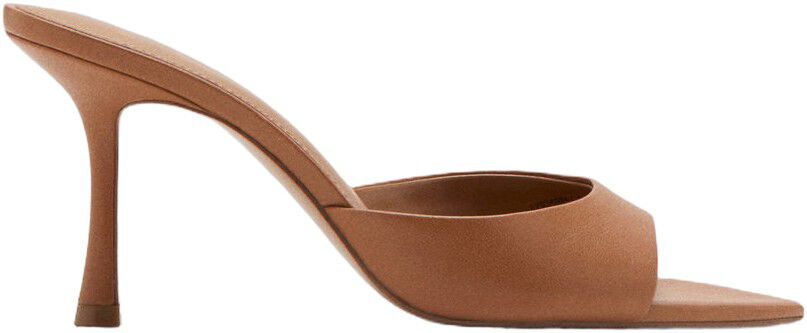 Pointed heel sandals