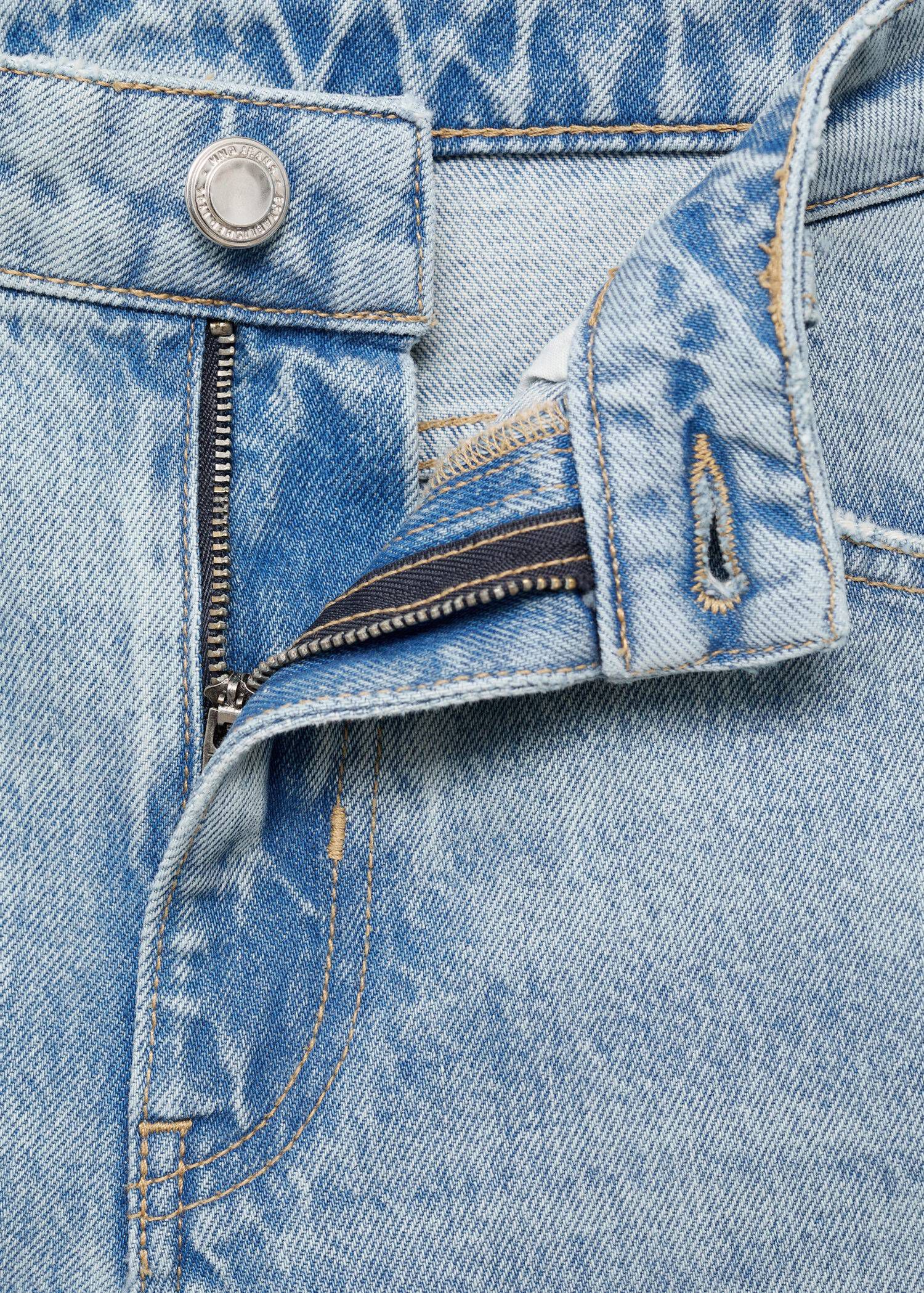 Mid-rise straight jeans