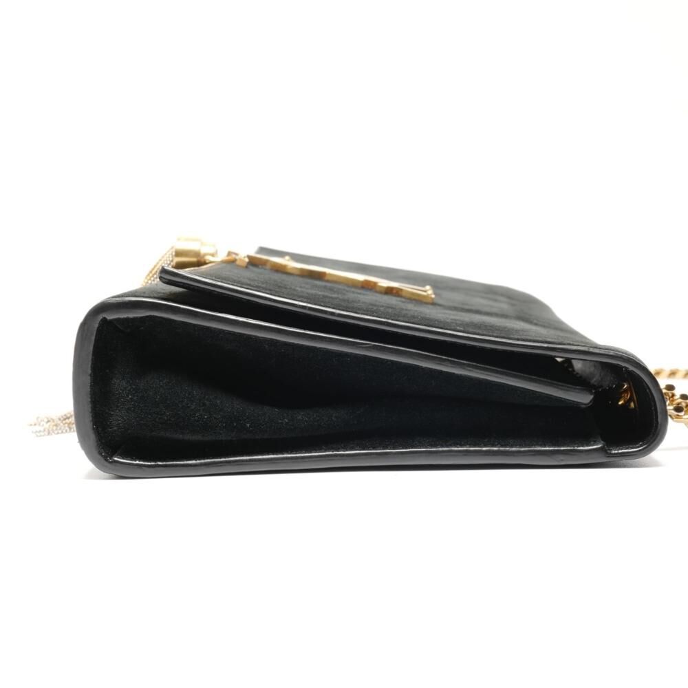 Yves Saint Laurent Shoulder Bag