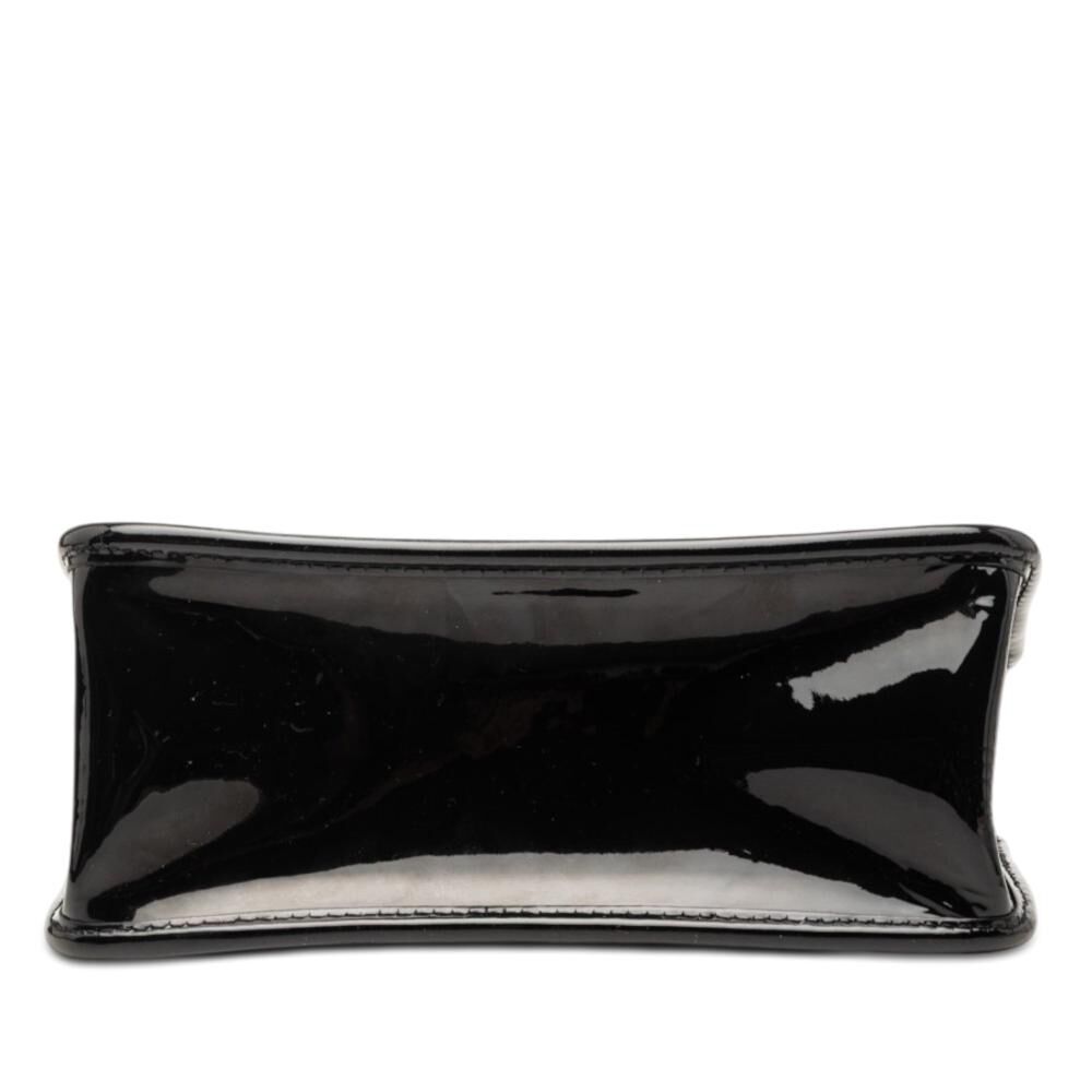 Chanel Shoulder Bag