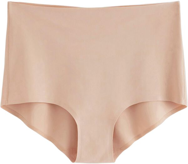 Usynlige trusser med høj talje