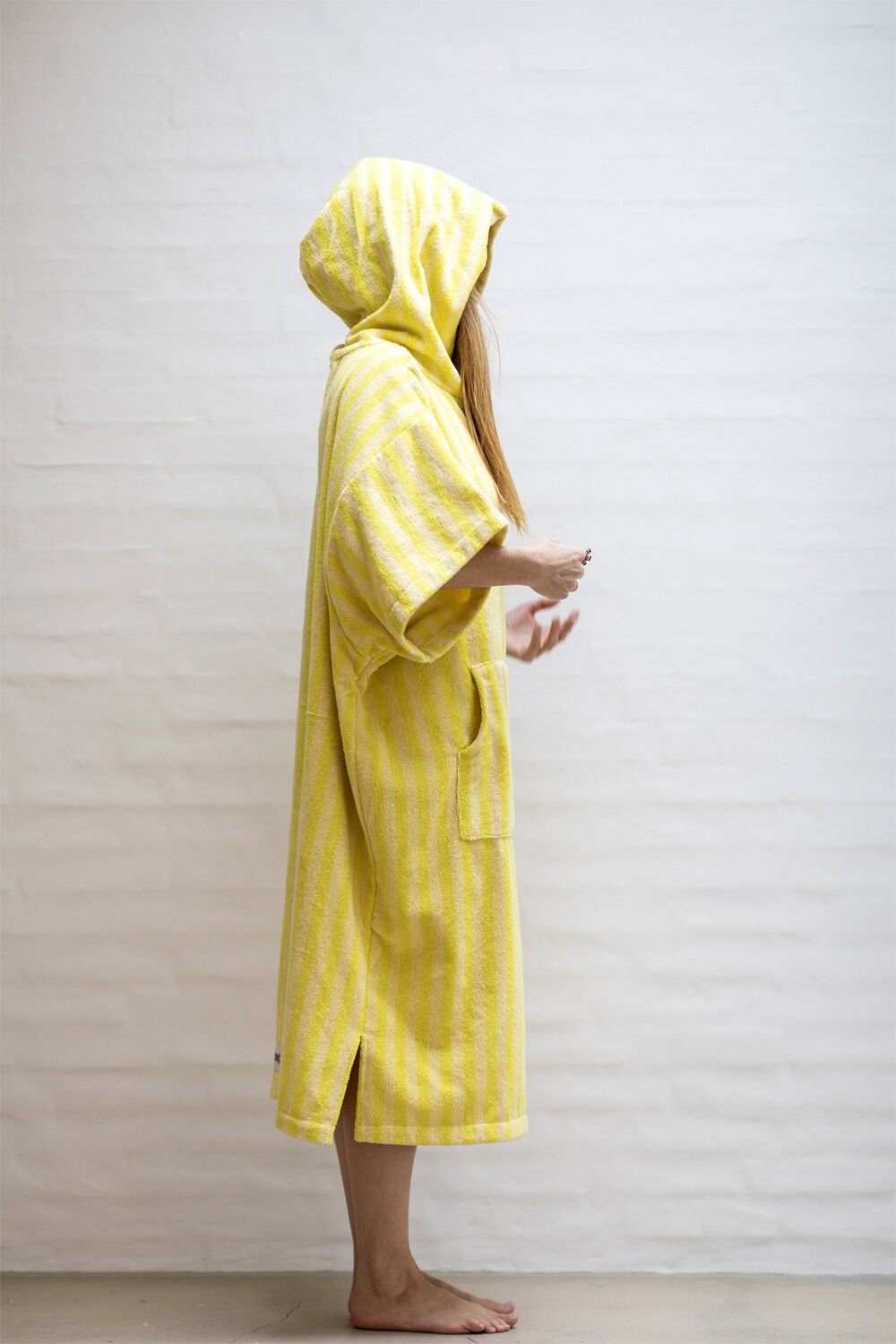 Naram Poncho - pristine &amp; neon yellow