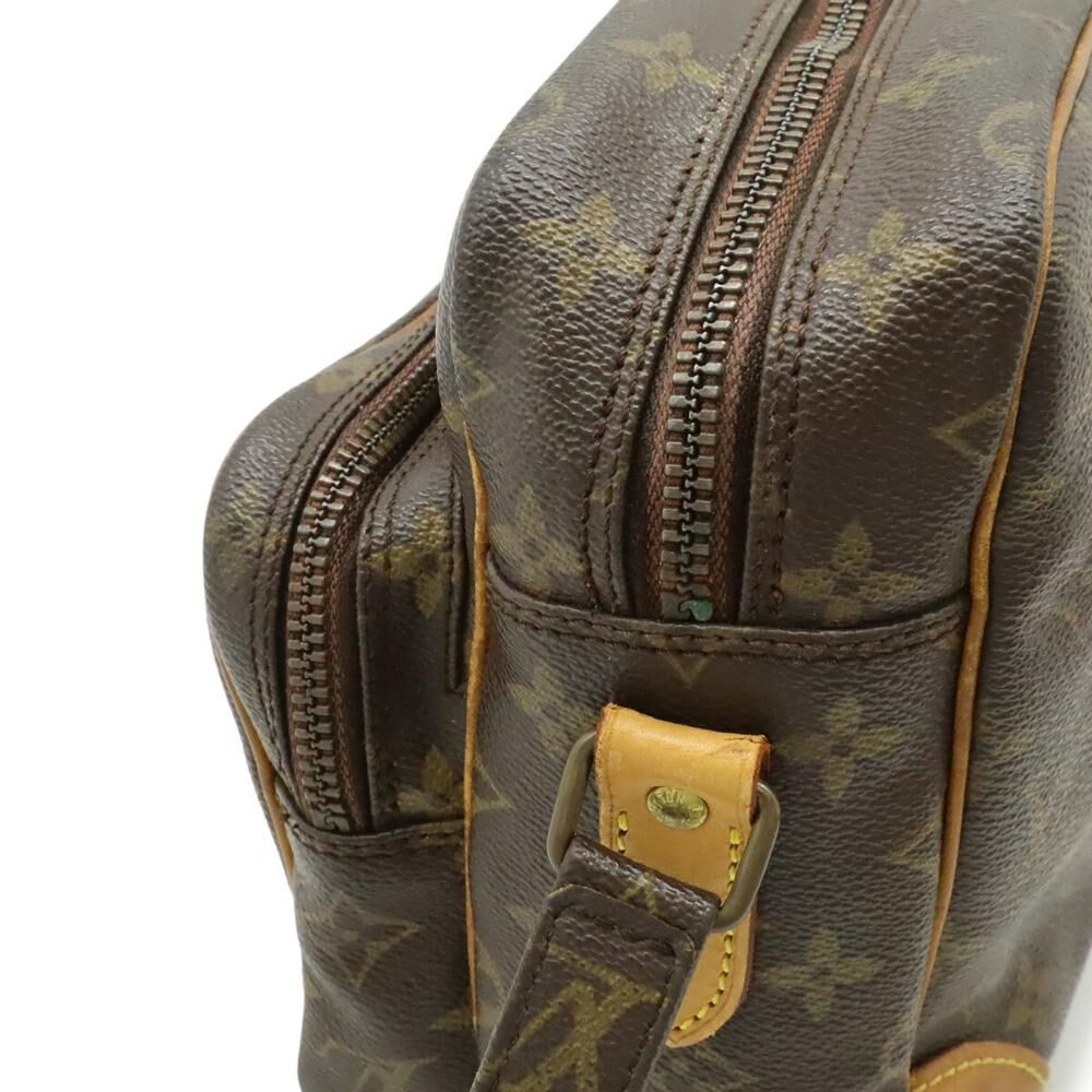 Louis Vuitton Shoulder Bags